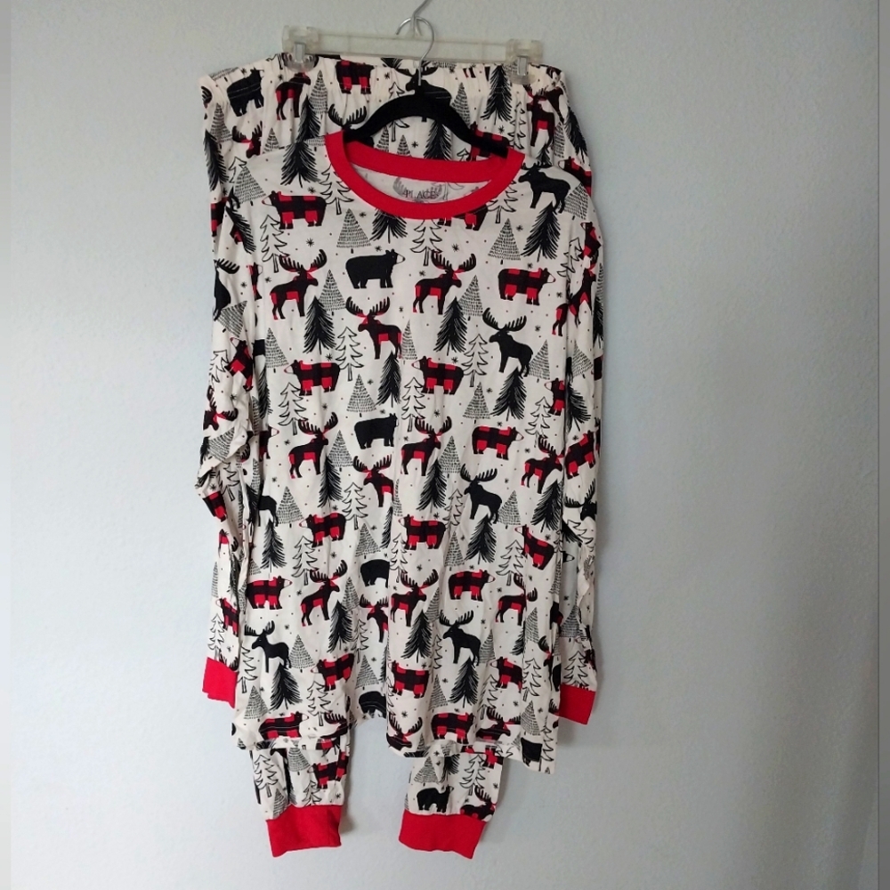 Pj Place Red and Black Winter Themed Cotton Jogger Pajama Set NWT